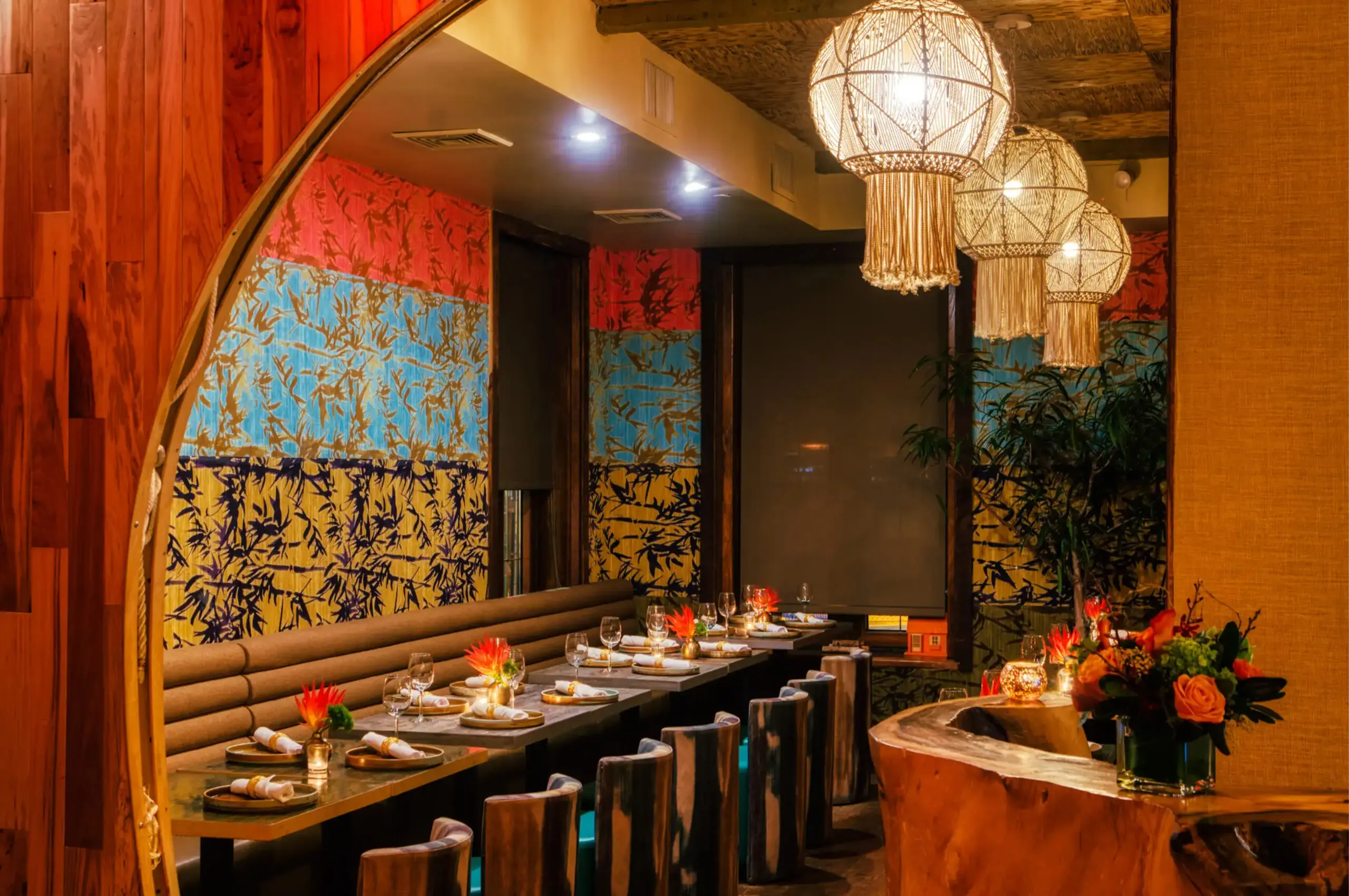 Kokomo Restaurant & Lounge