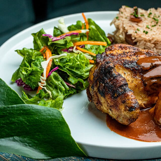 Kokomo Restaurant & Lounge